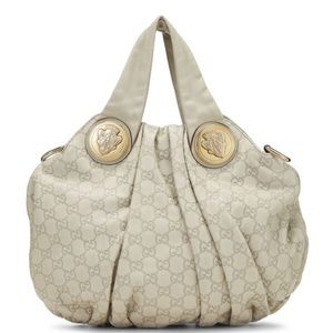 Classic Gucci Hysteria Hobo in Beige